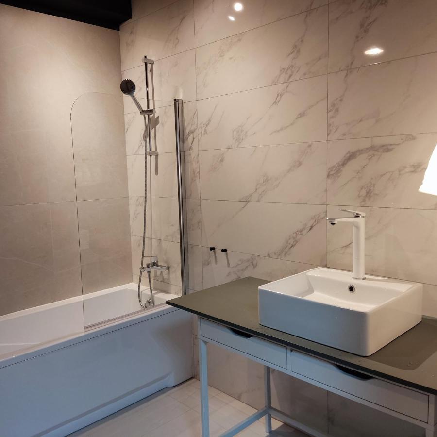 Apartament Milion Rynek Sienny Stare Miasto Bulwary Apartamenty No 1 Szczecin Buitenkant foto